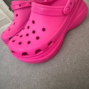 CROCS Women's Pink Clogs